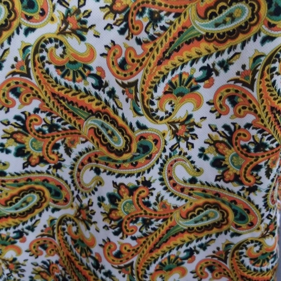 Cute Vintage Paisley Print Blouse - Picture 6 of 8